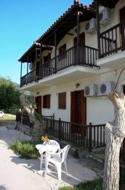 Triantafyllou Maria Rooms Skopelos Island Экстерьер фото